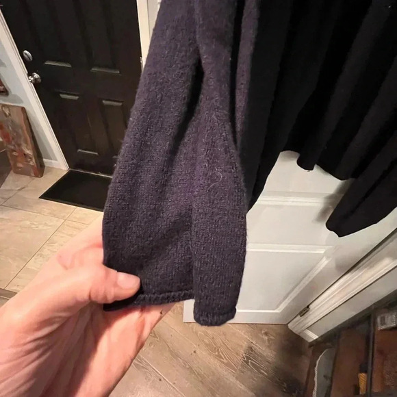 Ann Taylor Cardigan - Large - Picture 5 of 9